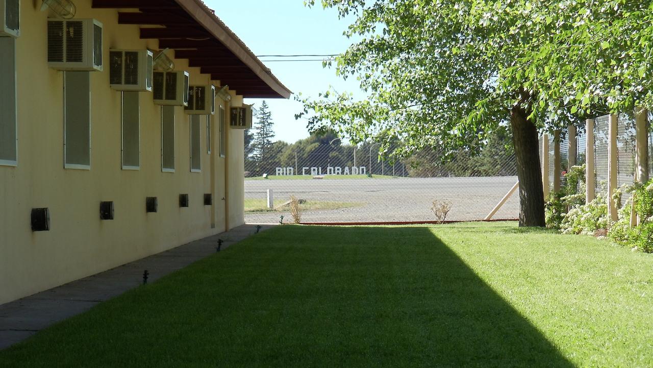 Hotel Quelu Leufu Río Colorado Zewnętrze zdjęcie